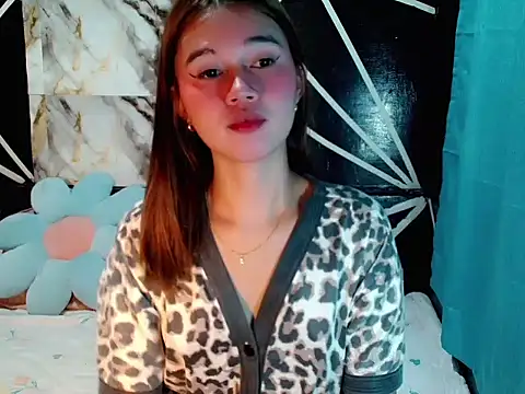 urgirl mikah online show from 02/07/26, 12:47