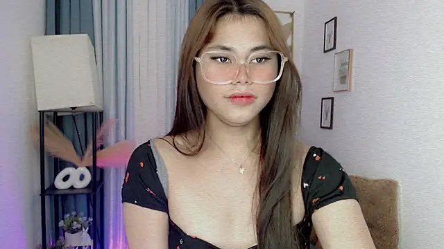 PrettyBlythes TS online show from 04/03/26, 03:59