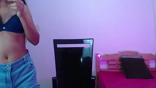 kyra fox  online show from 11/19/25, 12:27