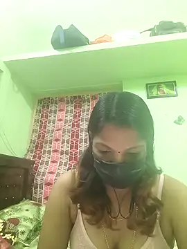 Tamil Ishu online show from 10/20/25, 10:38