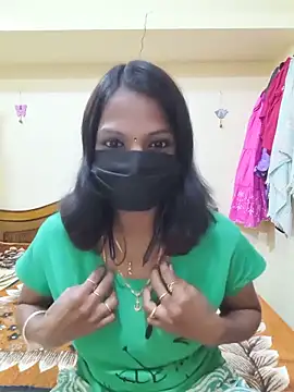 Tamil Ishu online show from 06/18/26, 02:21