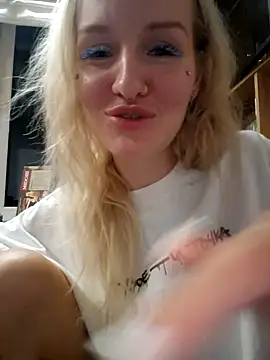 KateMonroe online show from 10/22/25, 10:42