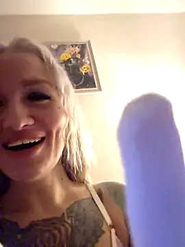 KateMonroe online show from 12/15/25, 09:30