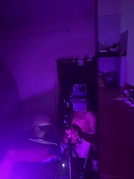 boyhigh1997 online show from 11/22/25, 05:23