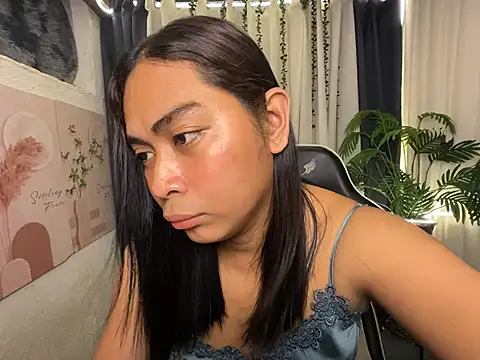 Snapshot of Sweetasian_cum chatting on 02/13/26, 02:13 Sweetasian cum online show from 02/13/26, 02:13