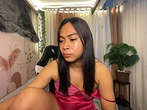 Snapshot of Sweetasian_cum chatting on 03/13/26, 02:12 Sweetasian cum online show from 03/13/26, 02:12