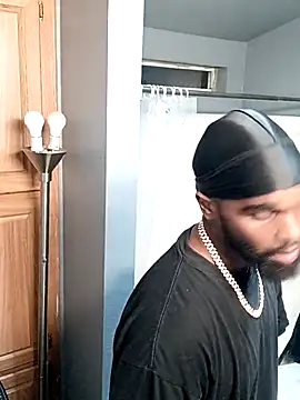 EbonyKing69 online show from 12/19/25, 10:33