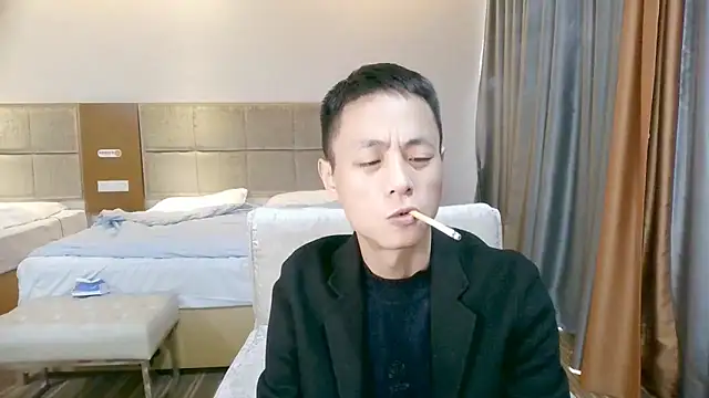 Tsia-Die online show from 11/04/25, 03:16