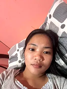 Snapshot of princess_janine chatting on 10/25/25, 12:13 princess janine online show from 10/25/25, 12:13