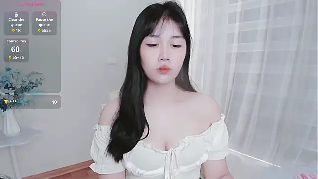 -Rose-Lucky- online show from 10/05/25, 01:15