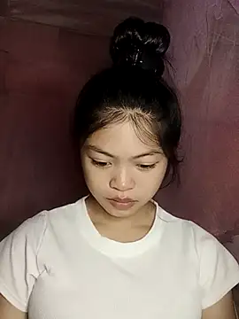 Thy00   online show from 10/17/25, 02:37