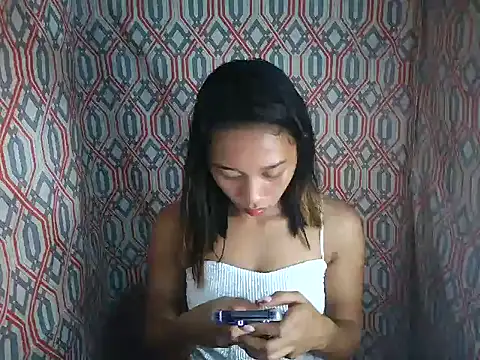 Virgen christine01 online show from 11/18/25, 11:47