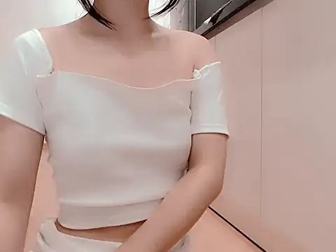 Tea Mei online show from 10/13/25, 12:49