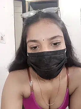 Cute Rakhi8 online show from 11/26/25, 04:46