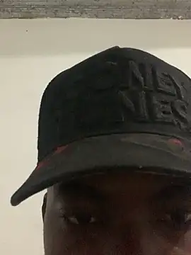 Snapshot of Torvii_bnz16 chatting on 02/28/26, 01:50 Torvii bnz16 online show from 02/28/26, 01:50