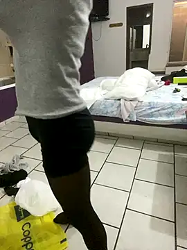 mazerhot online show from 11/25/25, 07:52