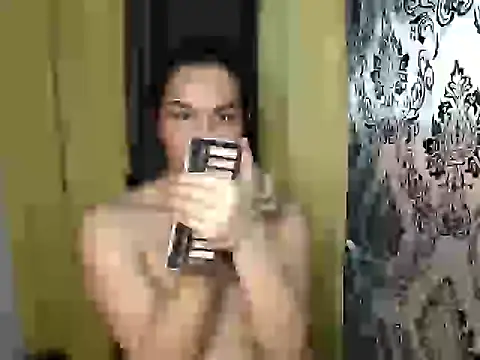 lovelyallena07 online show from 11/20/25, 02:45