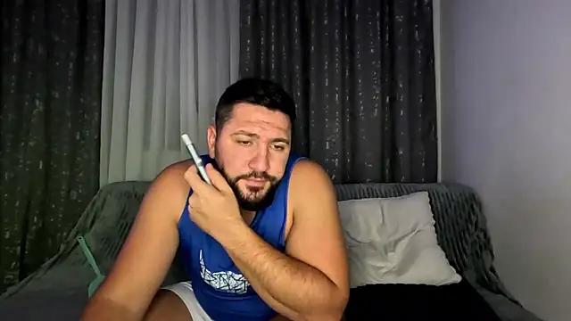 Gold Alpha Boy online show from 10/12/25, 08:19