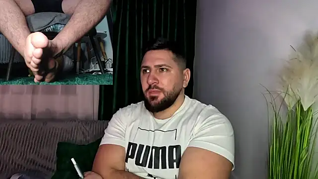 Gold Alpha Boy online show from 02/20/26, 09:15