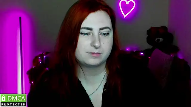 Snapshot of Alicia_love00 chatting on 03/06/26, 06:21 Alicia love00 online show from 03/06/26, 06:21