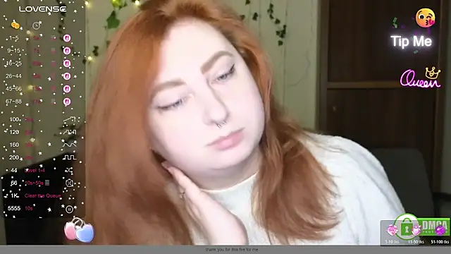 Snapshot of Alicia_love00 chatting on 03/19/26, 06:28 Alicia love00 online show from 03/19/26, 06:28