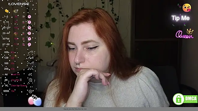 Snapshot of Alicia_love00 chatting on 03/22/26, 06:28 Alicia love00 online show from 03/22/26, 06:28