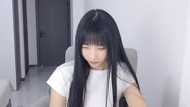 Snapshot of Lisa-3333 chatting on 09/17/25, 01:46 Lisa-3333 online show from 09/17/25, 01:46