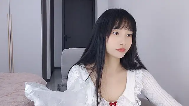 Snapshot of Lisa-3333 chatting on 11/27/25, 01:13 Lisa-3333 online show from 11/27/25, 01:13