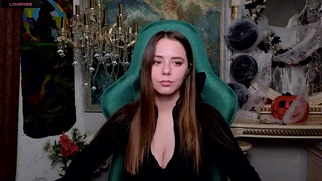 IvoryWood  online show from 10/26/25, 11:27