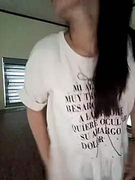 Snapshot of Jun-Mzzz chatting on 10/09/25, 08:34 Jun-Mzzz online show from 10/09/25, 08:34