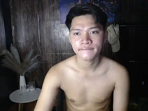 Helleron online show from 11/26/25, 03:46