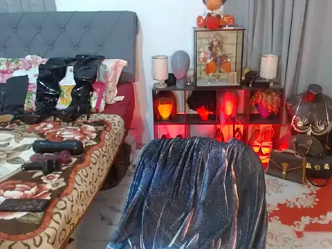 Lustfulcassy online show from 11/04/25, 12:43