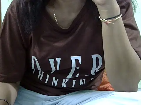 Snapshot of CHAMELI4747 chatting on 09/26/25, 08:40 CHAMELI4747 online show from 09/26/25, 08:40