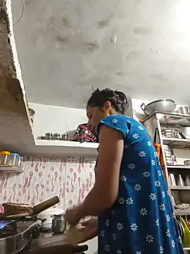 ISHANI-SINGH online show from 09/29/25, 03:22