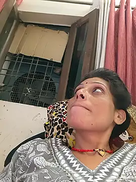 ISHANI-SINGH online show from 10/14/25, 02:18