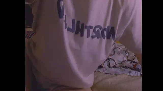 Lunliss online show from 07/25/26, 04:59