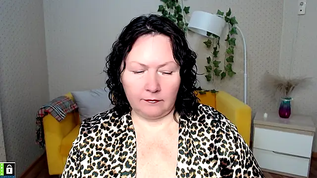 milf hornys online show from 11/10/25, 04:28