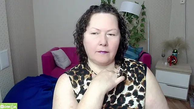 milf hornys online show from 01/14/26, 10:03