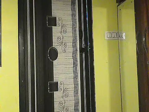 mickle james online show from 12/16/25, 04:45