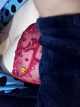 Hnonasix89 online show from 12/05/25, 08:01