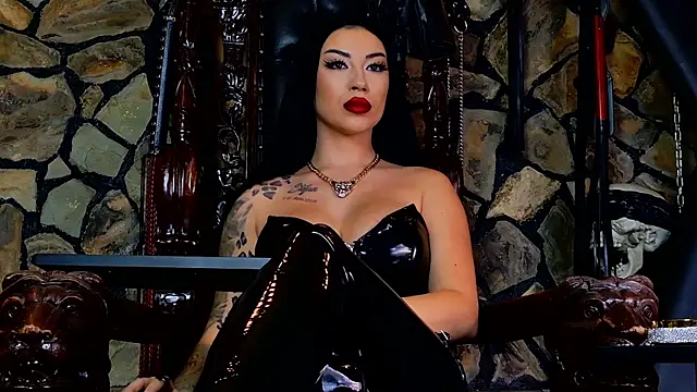 VanessaColby online show from 10/19/25, 12:39