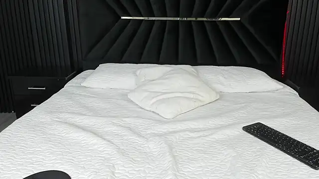 Bigsexxyass online show from 09/25/25, 07:12