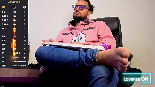 Ernesto-Rodriguez82 online show from 11/10/25, 11:26