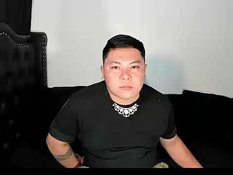 winter snowxx online show from 10/18/25, 07:09