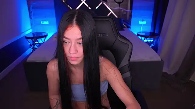 FataleNellie online show from 10/22/25, 08:52