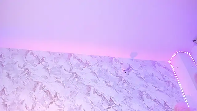 missweetpeach online show from 11/21/25, 11:36