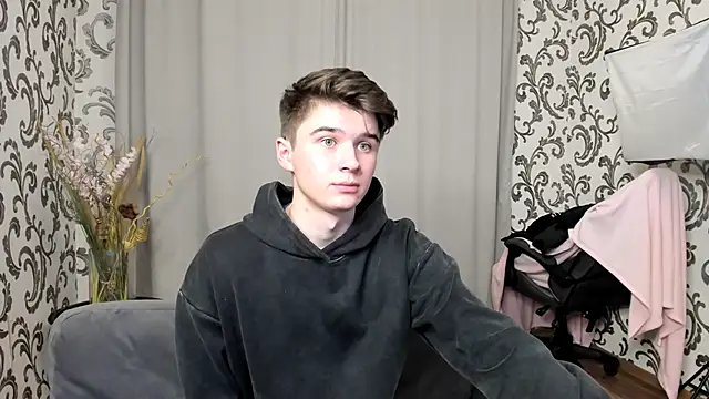 SherlockMax online show from 09/26/25, 04:44