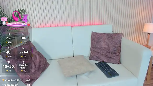 Tania 77  online show from 10/08/25, 07:22