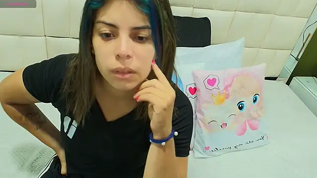 gisell gomez online show from 10/23/25, 12:04