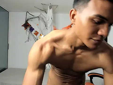 jeanfran ferrer online show from 11/08/25, 07:23